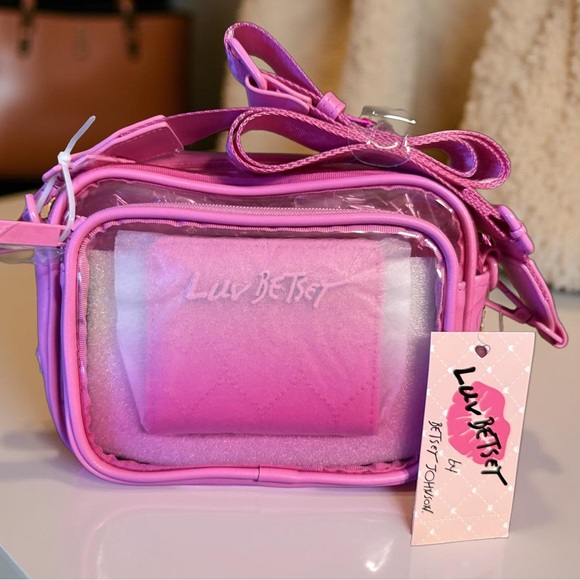 Betsey Johnson Luv Betsey NWT Sweet Hot Pink Ombré Concert Crossbody Bag (P084) - Picture 2 of 7